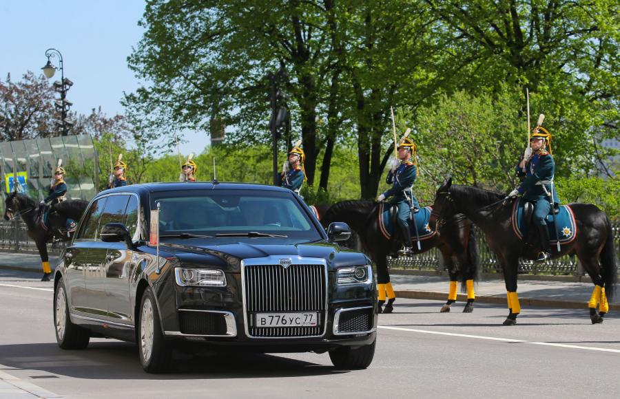  Aurus Senat Limousine (41231SB) 2018 года  (фото 10 из 16)
